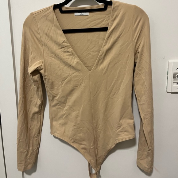 Babaton v-neck body suit - Picture 1 of 3